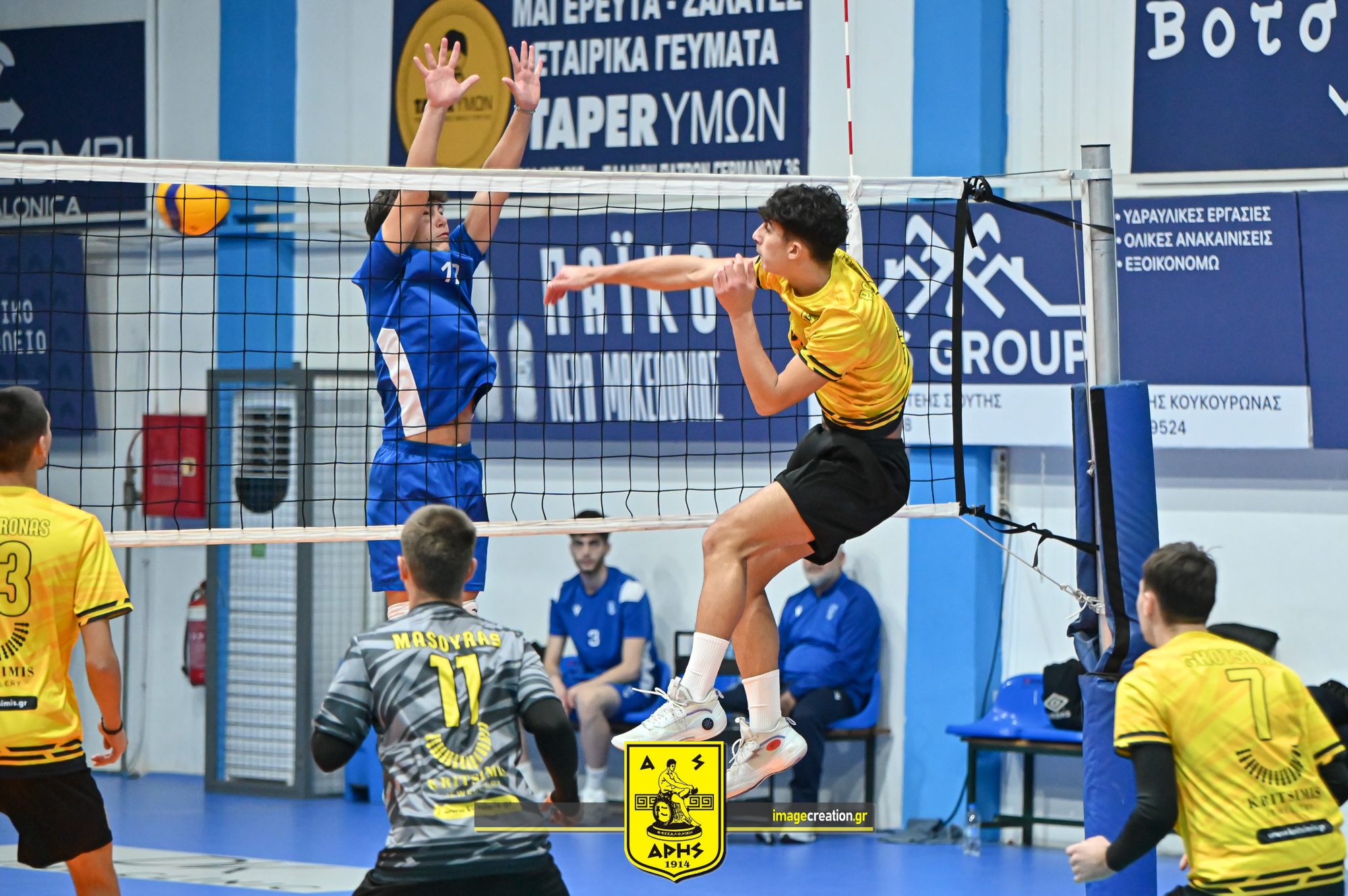 Βόλεϊ Εφήβων: Πέρασαν 0-3 από το Κατσάνειο κι έκαναν το 3Χ3 ο ΑΡΗΣ