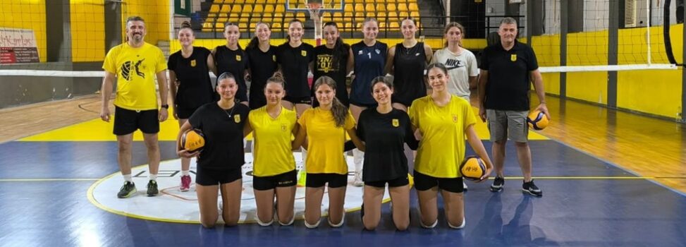 Βόλεϊ Νεανίδων-Κορασίδων: «Πρώτη» με προσδοκίες για τα κορίτσια του ΑΡΗ (vid)