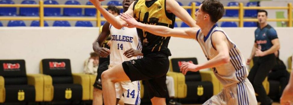 Rising Stars: Άνετη νίκη επί της Μποργκομανέρο