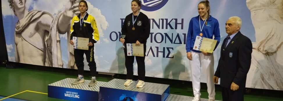 Πάλη: Αργυρό μετάλλιο για τη Λυγερή Βούλγαρη στο πανελλήνιο πρωτάθλημα Ελευθέρας Πάλης (pics)
